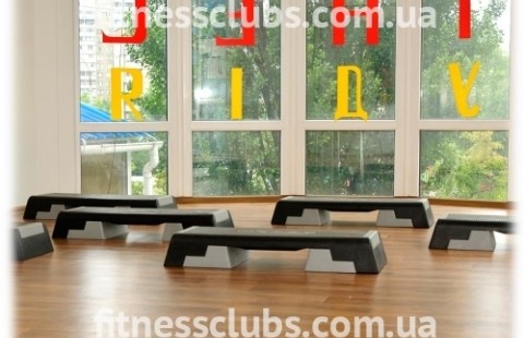 Фитнес студия «FitFox» на Троещине