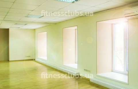 Танцевальная и фитнес студия Амадора Лопеса «Rumbero`s»