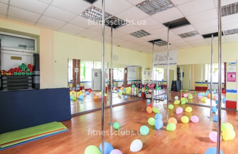 ������-������ �Tim Pole Dance Studio� �� ��������