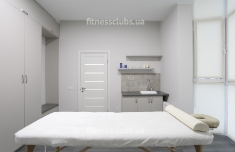 Студия персонального тренинга «Q-Fit» на Позняках