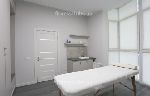 Студия персонального тренинга «Q-Fit» на Позняках