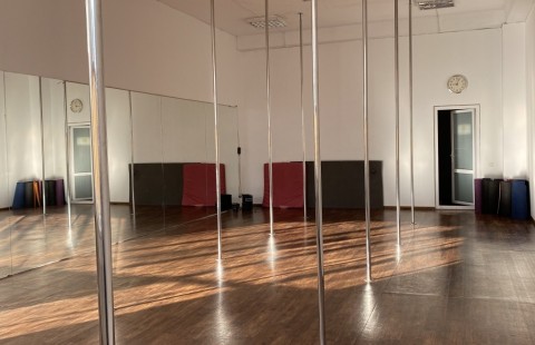 Студия Pole Dance «Kalipso»