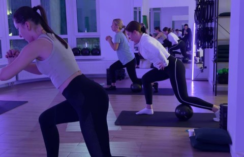 KAO Fitness Studio (ЖК Каховська)