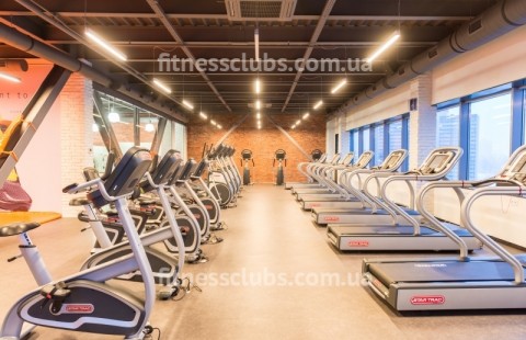 Фитнес клуб «SkyFitness»