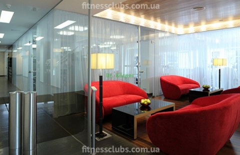 Фитнес клуб «Dr. Körper»