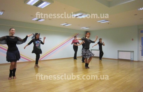 Фитнес клуб «XL»